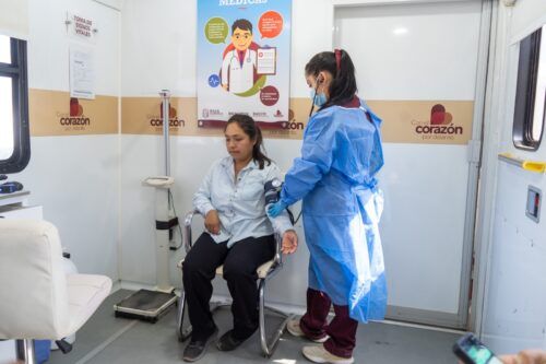 CONTINÚAN CARAVANAS DE SALUD BRINDANDO ATENCIÓN INTEGRAL EN BAJA CALIFORNIA