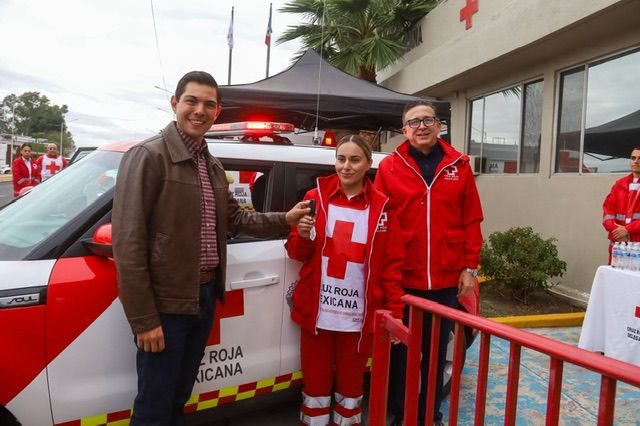 GOBIERNO DE TECATE FORTALECE LA ATENCIÓN A EMERGENCIAS CON ENTREGA DE DOS UNIDADES A LA CRUZ ROJA
