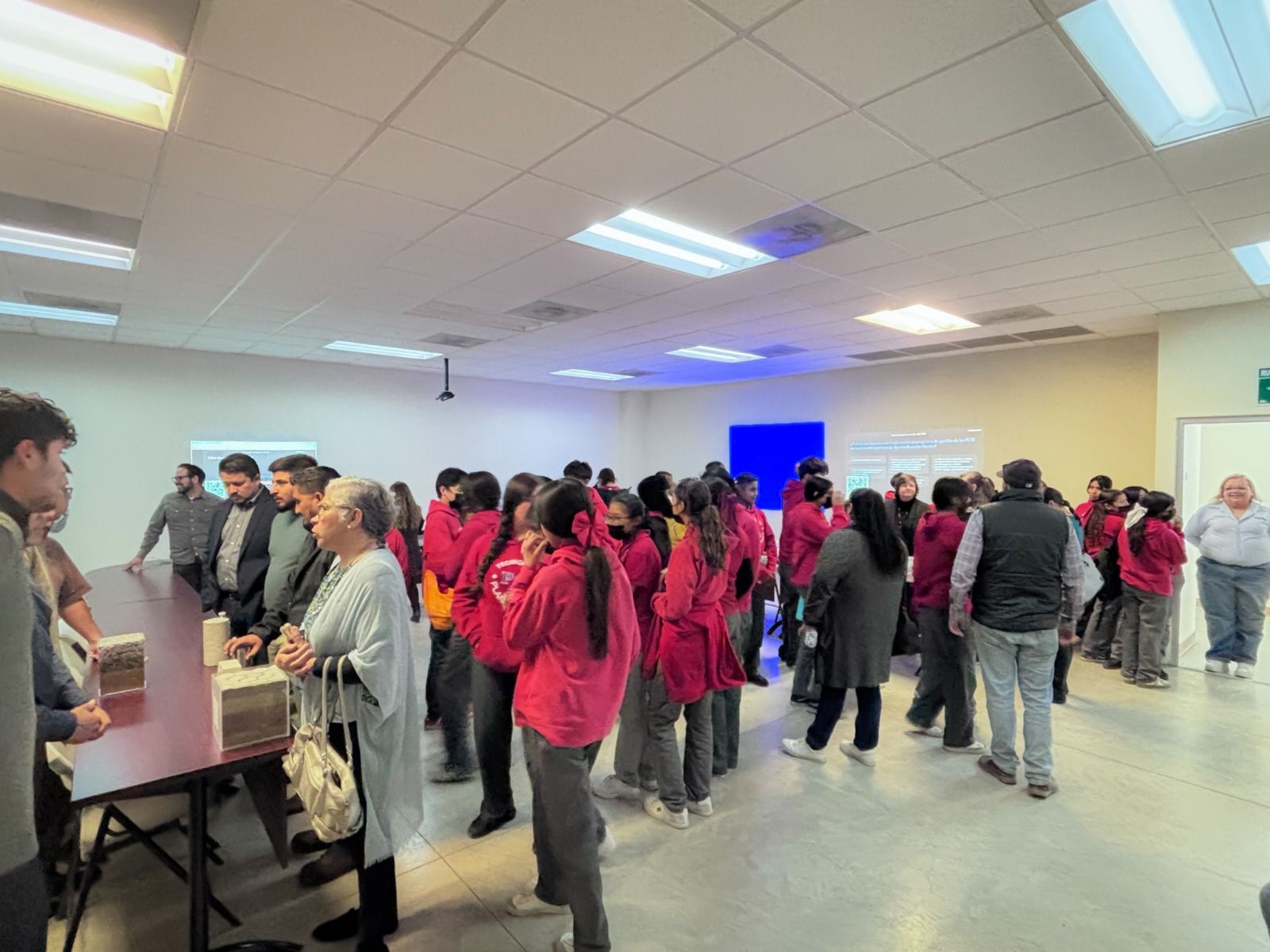 INPLADEM PARTICIPA EN MUESTRA DE PROYECTOS DE UABC PARA MEJORAMIENTO DE INFRAESTRUCTURA