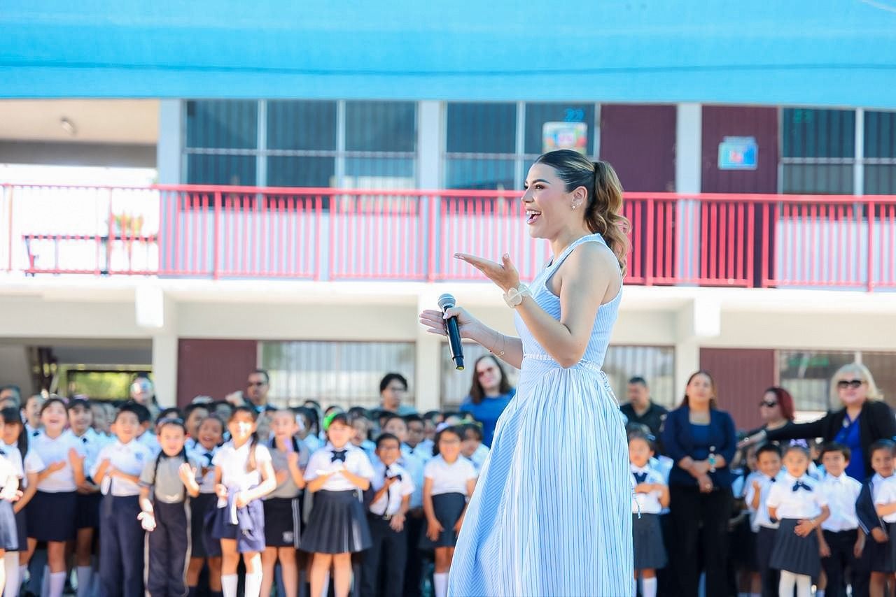 CONTINÚA GOBERNADORA MARINA DEL PILAR ENTREGA DE AIRES ACONDICIONADOS EN PLANTELES EDUCATIVOS