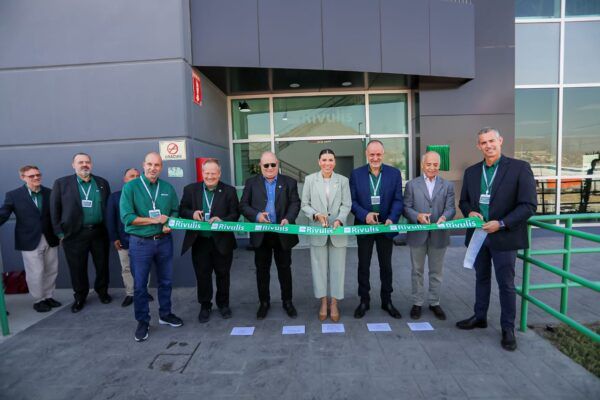 RECIBE GOBERNADORA MARINA DEL PILAR A EMPRESA QUE INVIERTE 305 MDD EN BC