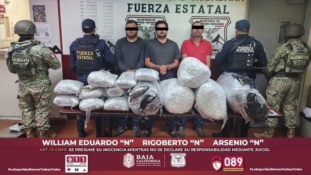 DECOMISAN 56 KILOS DE MARIHUANA EN TECATE; HAY TRES DETENIDOS