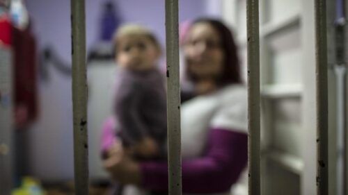 PRESENTA DIP. MAYOLA GAONA INICIATIVA EN BENEFICIO DE MENORES QUE VIVEN CON SUS MADRES EN CENTROS PENITENCIARIOS