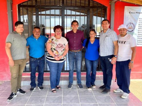 ROMAN COTA Y MAYTHÉ MÉNDEZ VISITAN CAS HOGAR, MADRE TERESA DE CALCUTA