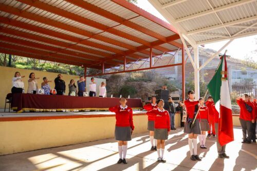 GOBIERNO DE TECATE IMPULSA LA EDUCACIÓN Y LOS VALORES CÍVICOS CON EL ARRANQUE DEL CICLO ESCOLAR