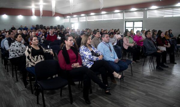 PRESENTAN PLATAFORMA EDUCATIVA SOFÍA XT A DIRECTIVOS DE PRIMARIA Y SECUNDARIA DE MEXICALI
