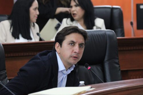 PROPONEN CAPACITACIONES OBLIGATIORIAS EN MATERIA DE PERSPECTIVA DE GÉNERO