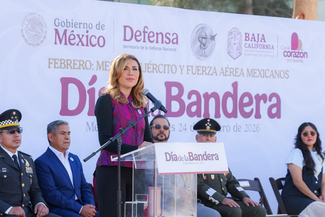 RECONOCE GOBERNADORA MARINA DEL PILAR VALOR Y COMPROMISO DE LAS FUERZAS ARMADAS AL CONMEMORARSE EL DÍA DE LA BANDERA DE MÉXICO