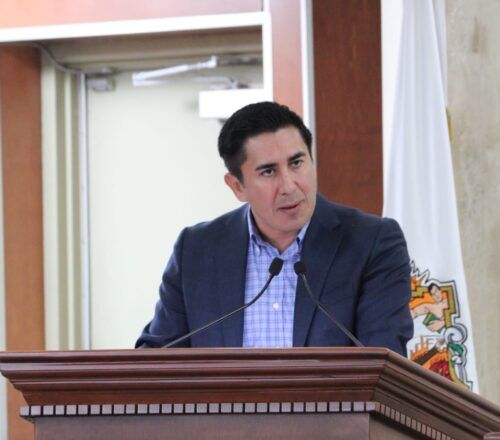 DIPUTADO DIEGO ECHEVARRÍA ACUSA FEDERALIZACIÓN FALLIDA Y EXIGE SALIDA DE BC DEL PACTO DE SALUD