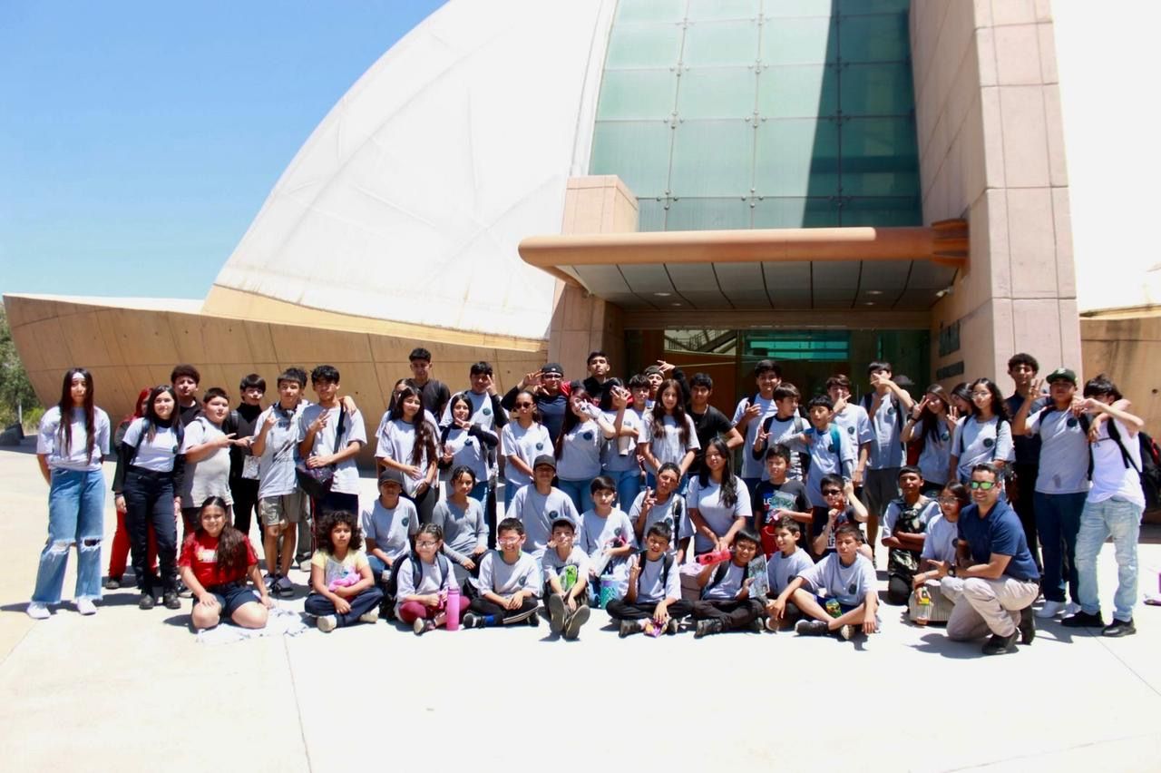 NIÑAS Y NIÑOS DEL PLAN VACACIONAL VISITAN CENTRO INTERACTIVO ÁMBAR
