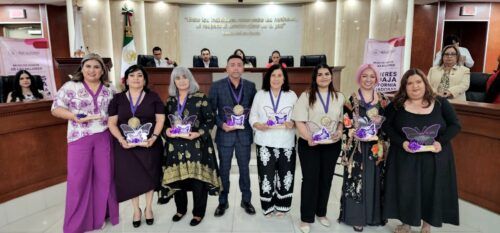 HONRA CONGRESO A MUJERES DESTACADAS EN EL “MURO EN HONOR DE LAS MUJERES DE BAJA CALIFORNIA”
