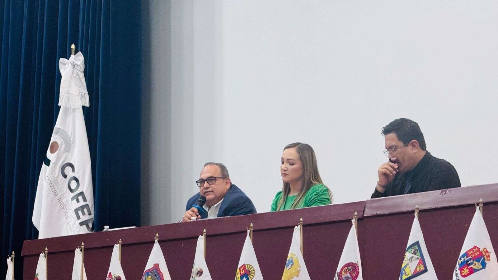 EXPONE BAJA CALIFORNIA EN MESA NACIONAL DE COMUNICACIÓN DE RIESGOS Y DIFUSIÓN SANITARIA
