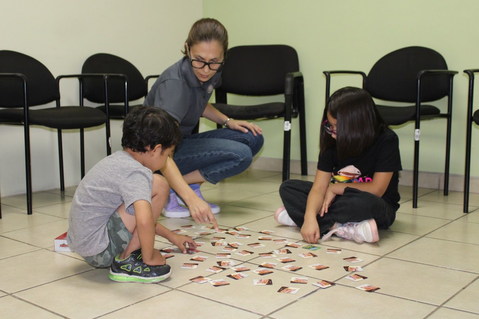 PROMUEVEN EL JUEGO COMO HERRAMIENTA TERAPÉUTICA PARA LA SALUD EMOCIONAL INFANTIL