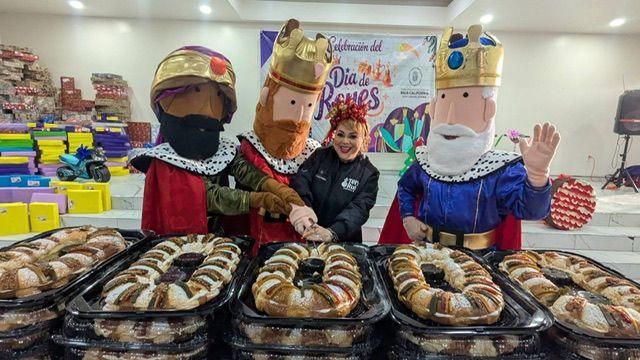 ENCABEZA DIP. TERE RUIZ FESTEJO DE DÍA DE REYES EN TECATE
