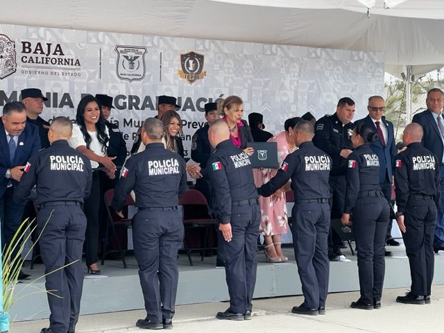 SE GRADÚAN MÁS DE 70 POLICÍAS MUNICIPALES PREVENTIVOS EN CENFOCAP
