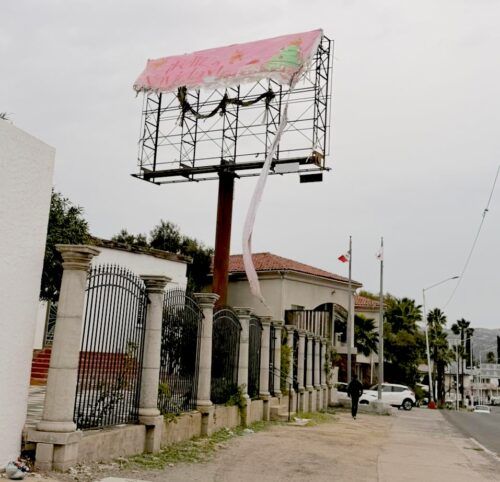 TECATE: CLAUSURAN LOCAL POR PUBLICIDAD NO AUTORIZADA