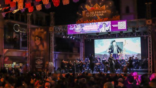 MÁS DE 15 MIL PERSONAS DISFRUTARÓN LA SEGUNDA NOCHE DEL FESTIVAL “EL PAN DE LA CATRINA”