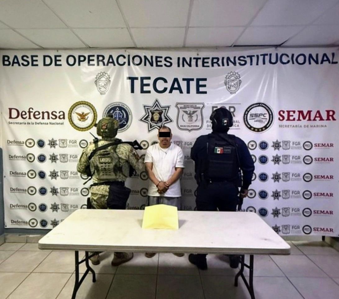 ACCIONES POR UN TECATE MÁS SEGURO: DETENCIÓN DURANTE OPERATIVO PREVENTIVO REFUERZA PRESENCIA POLICIAL EN LAS CALLES