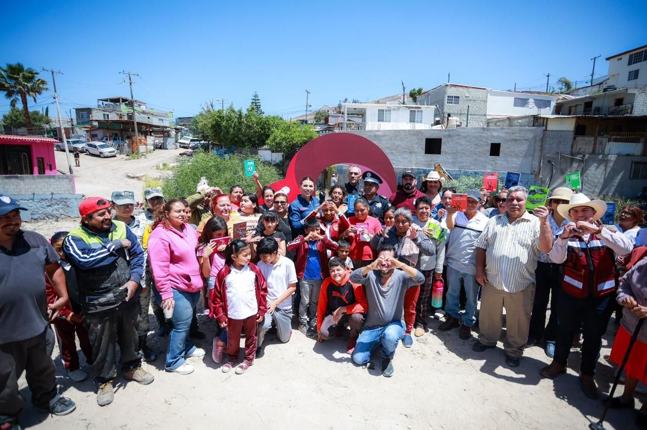 BIENESTAR, OBRAS Y APOYO A EMPRENDEDORES LLEGA A ALTIPLANO EN TIJUANA CON PROGRAMA “CORAZONES” DE LA GOBERNADORA MARINA DEL PILAR