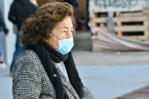 EXHORTAN A EXTREMAR CUIDADOS ANTE LAS BAJAS TEMPERATURAS