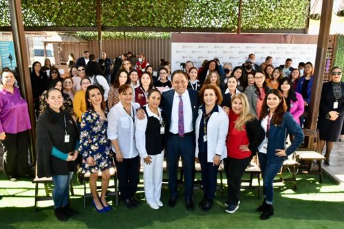 RECONOCEN A MUJERES CON TRAYECTORIA EN LA SECRETARÍA DE SALUD DE BAJA CALIFORNIA