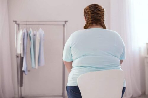 DEBEN PACIENTES BARIÁTRICOS RECIBIR ATENCIÓN PSICOLÓGICA Y NUTRICIONAL ANTES Y DESPÚES DE LA CIRUGÍA