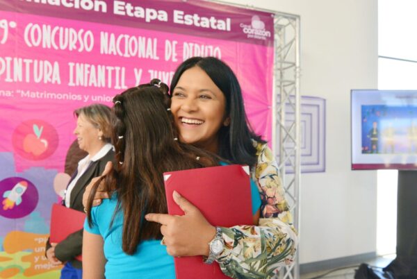 DESTACA PARTICIPACIÓN DE 2 ADOLESCENTES DE ALBERGUES TEMPORALES DE DIF BC EN CONCURSO DE DIBUJO DE COPLADE