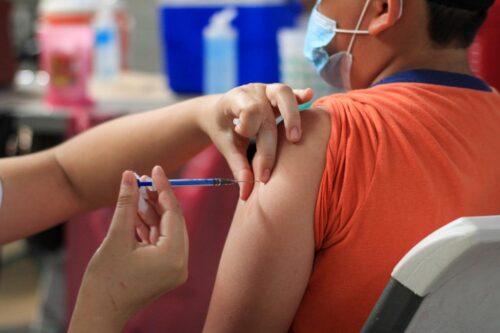 INTENSIFICA BC VACUNACIÓN INFANTIL Y EMBARAZADAS EN JORNADA NACIONAL DE SALUD