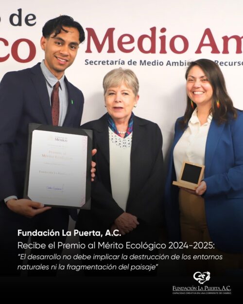 FUNDACION LA PUERTA RECIBE EL PREMIO AL MÉRITO ECOLÓGICO