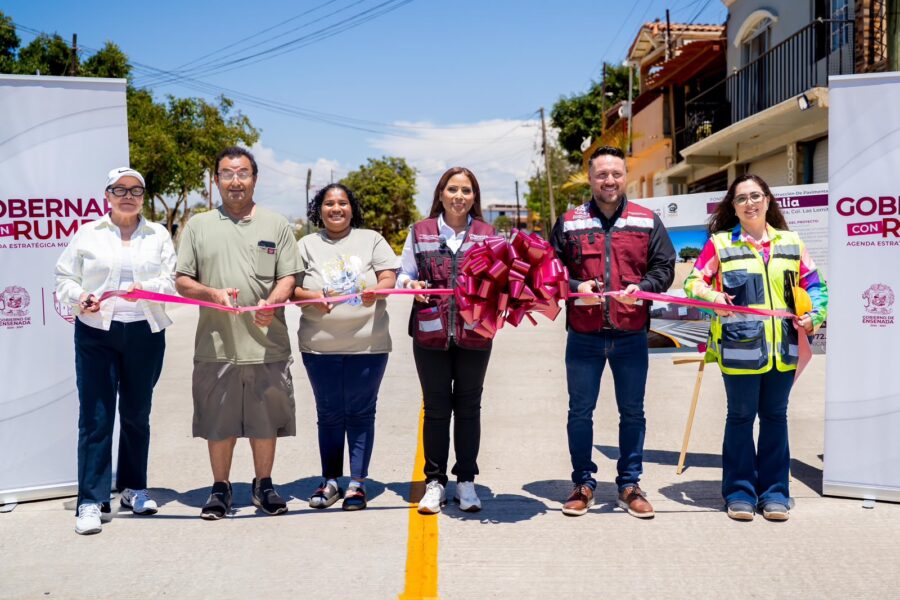 SUPERA GOBIERNO DE CLAUDIA DE AGATÓN 135 MDP EN OBRAS DE PAVIMENTACIÓN EN ENSENADA