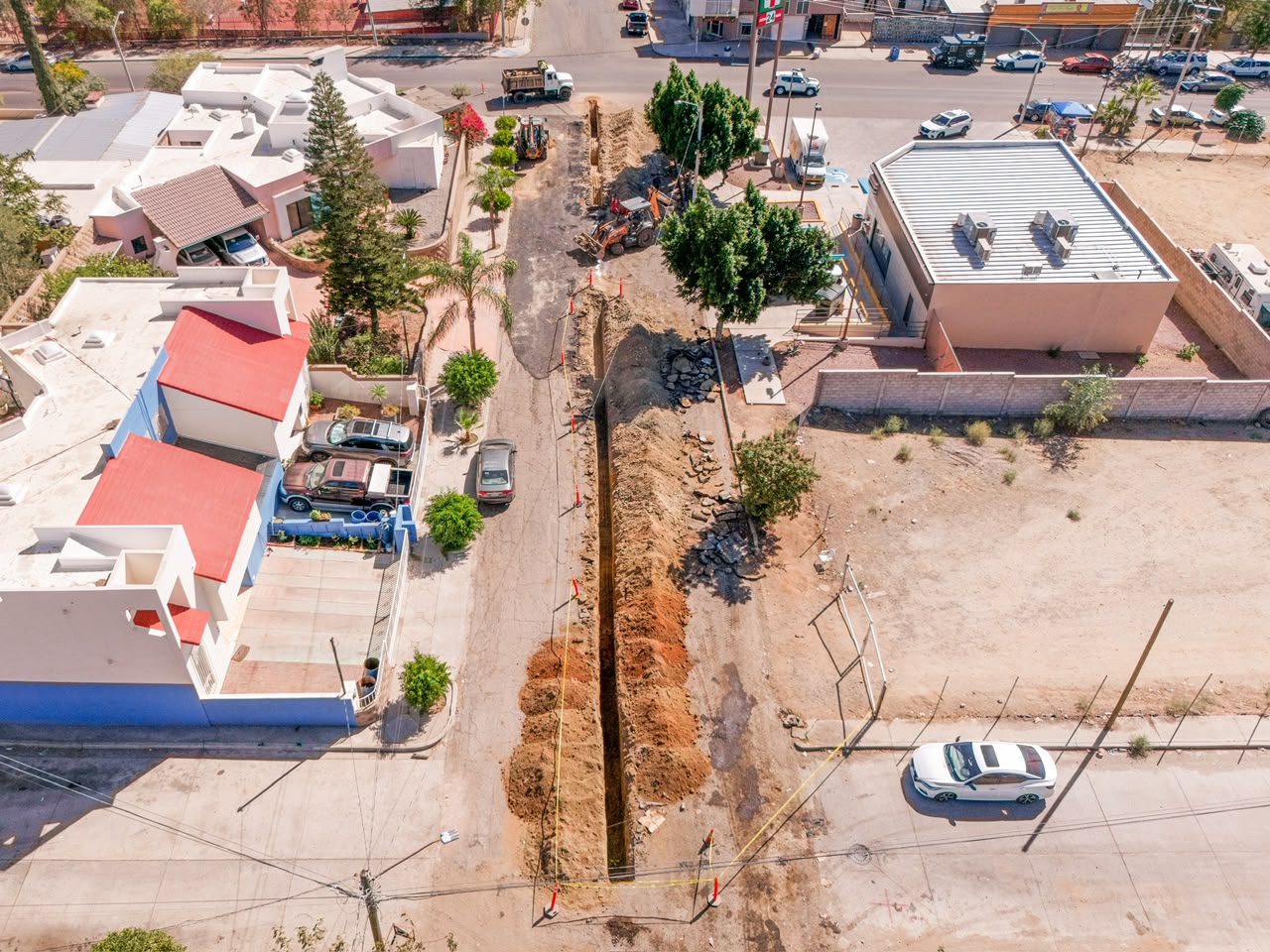 INICIA CESPTE REHABILITACIÓN DE LÍNEA DE ALCANTARILLADO EN CALLE EUFRASIO SANTANA