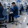 Una descarga electrostática puede detener una línea de producción en tu fábrica